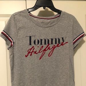 Grey Tommy Hilfiger shirt